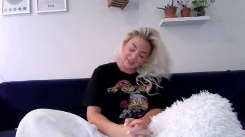 Badblondebunny online show from 02.19.26