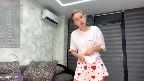 Eva online show from 10.21.25