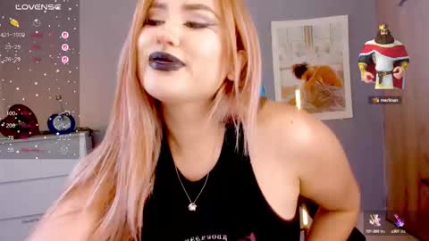 evva_foxxy online show from 09.18.25