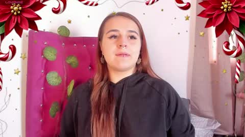 Snapshot of evy_orange1 chatting on 12.27.24 EVY online show from 12.27.24