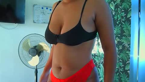 Snapshot of exclusivecourtney chatting on 04.03.26 courtney online show from 04.03.26