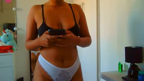 Snapshot of exclusivecourtney chatting on 04.08.26 courtney online show from 04.08.26