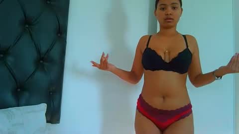 Snapshot of exclusivecourtney chatting on 04.09.26 courtney online show from 04.09.26