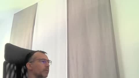 exhibit77 online show from 07.04.26