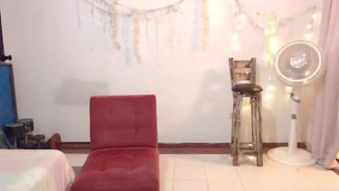 Snapshot of exoctic_ruby chatting on 09.08.25 Ruby online show from 09.08.25