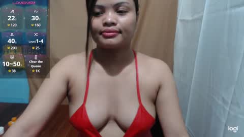 Snapshot of exotic_asian69 chatting on 02.14.25 exotic_asian69 online show from 02.14.25
