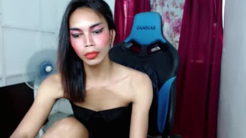 Snapshot of exotic_blacklixexx69 chatting on 02.20.25 Lixe online show from 02.20.25