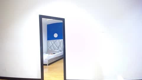 exotic_karmella online show from 01.25.25