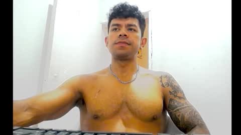 exoticboybigdick online show from 01.08.26