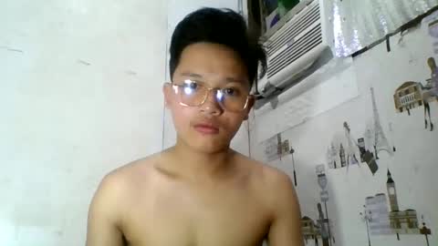 Snapshot of exotichugecock chatting on 12.30.24 Jan online show from 12.30.24