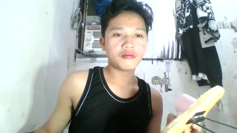 Snapshot of exotichugecock chatting on 01.17.25 Jan online show from 01.17.25