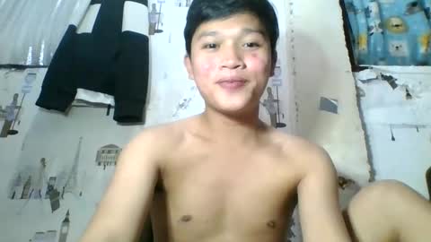 Snapshot of exotichugecock chatting on 02.04.25 Jan online show from 02.04.25