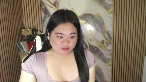 Snapshot of exoticpinayx chatting on 02.11.26 SHANTAL MARIE online show from 02.11.26