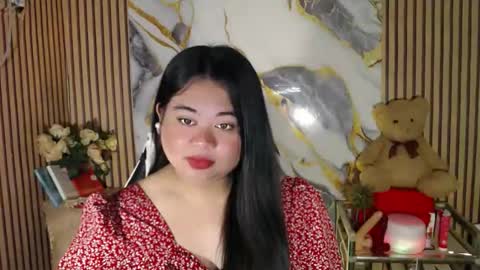 SHANTAL MARIE online show from 04.21.26