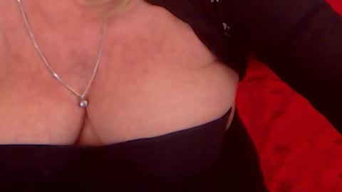 Alana online show from 01.19.25