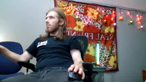 Snapshot of explosive_andyy chatting on 07.16.26 Explosivee andyy online show from 07.16.26