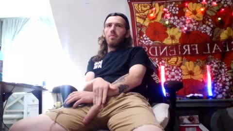 Snapshot of explosive_andyy chatting on 07.19.26 Explosivee andyy online show from 07.19.26