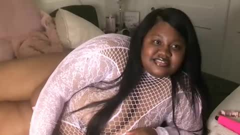 Miss Kitty online show from 11.07.25