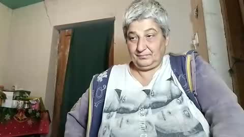 ExquisiteMature online show from 10.14.25