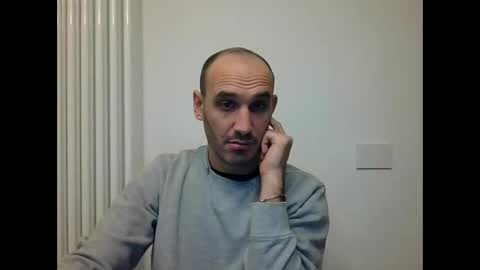 Extro online show from 12.13.25