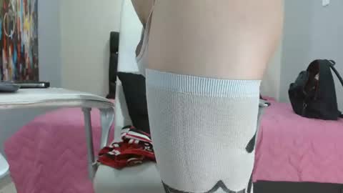 Snapshot of extrella_latina22 chatting on 01.19.25 extrella_latina22 online show from 01.19.25