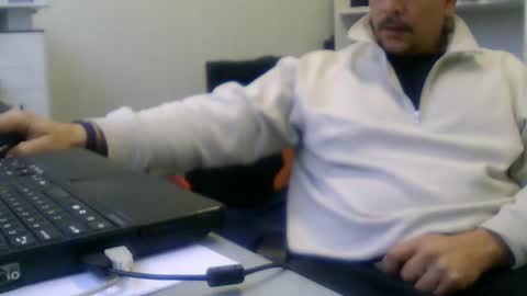 derssing online show from 02.22.26