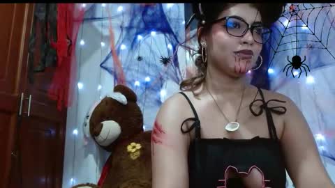 Nadia online show from 11.01.25