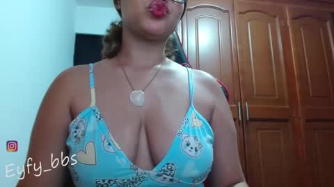 Nadia online show from 11.12.25