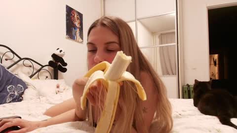 call me Princess online show from 04.05.26