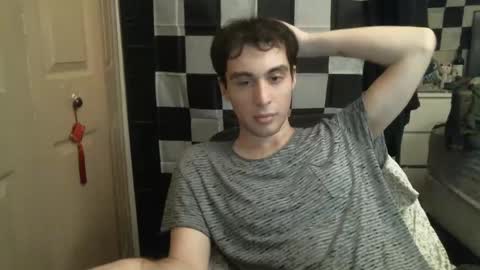 Ezra Naamah online show from 01.29.25