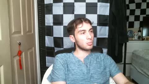 Ezra Naamah online show from 03.11.25