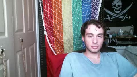 Ezra Naamah online show from 09.23.25