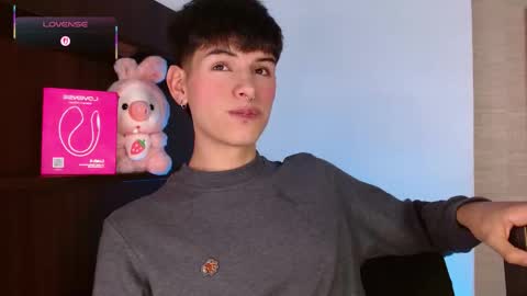 Juan online show from 12.03.25