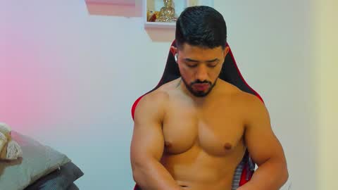 Ezzio Scolaro online show from 09.09.25