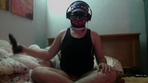 Snapshot of f2mslut chatting on 12.15.25 Leo Bourdon online show from 12.15.25