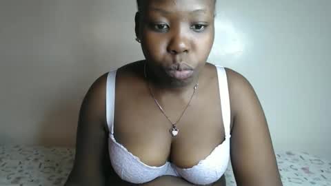 Miss Fabby online show from 02.11.26