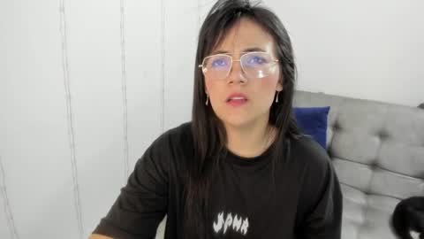 camila online show from 04.17.26