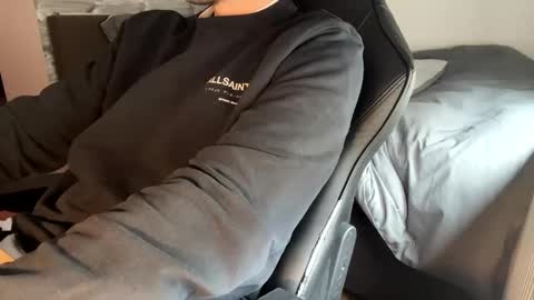 Call me bitch online show from 02.15.25