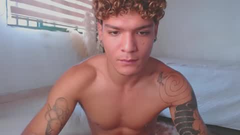 -  A N D E R online show from 01.10.25