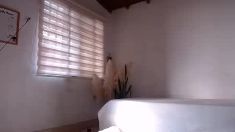 -  A N D E R online show from 01.10.25