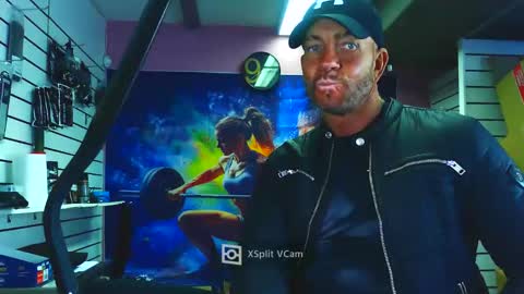 Snapshot of fabxxxl chatting on 03.27.26 fabxxxl online show from 03.27.26