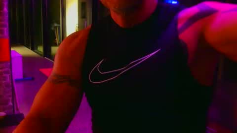 Snapshot of fabxxxl chatting on 04.04.26 fabxxxl online show from 04.04.26