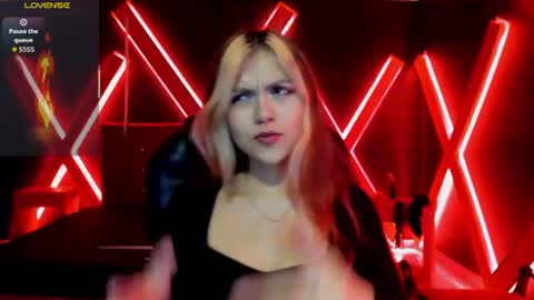 Snapshot of fabzy_fab chatting on 07.17.26 fabzy online show from 07.17.26