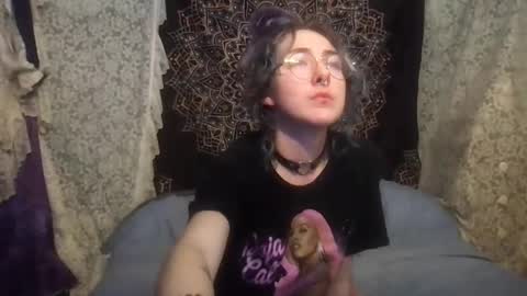 Snapshot of faexoxoxo chatting on 01.25.25 Fae online show from 01.25.25