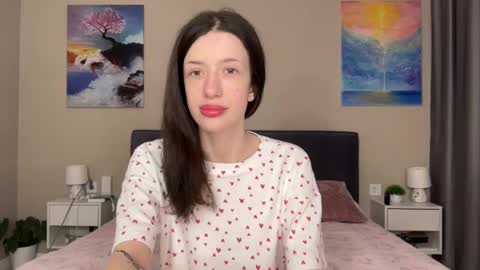 Snapshot of fairy_bloomix chatting on 02.18.25 Bloom online show from 02.18.25