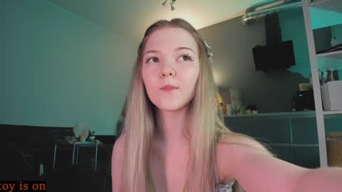 fairy_casey online show from 12.03.24