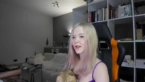 fairy_casey online show from 11.21.25