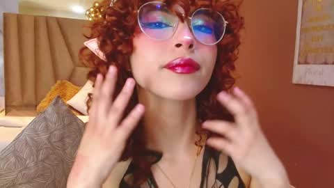 FAIRY online show from 10.05.25