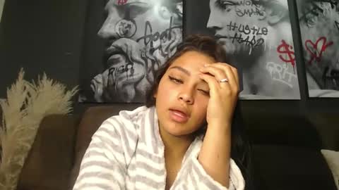 fairylatin online show from 10.26.25