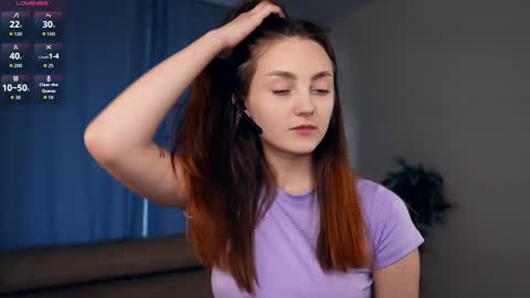 Snapshot of falineellson chatting on 09.25.25 Erika online show from 09.25.25